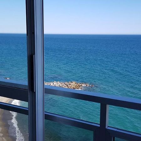 Apartamento Autentico La Perla Playa Benalmadena Exterior photo