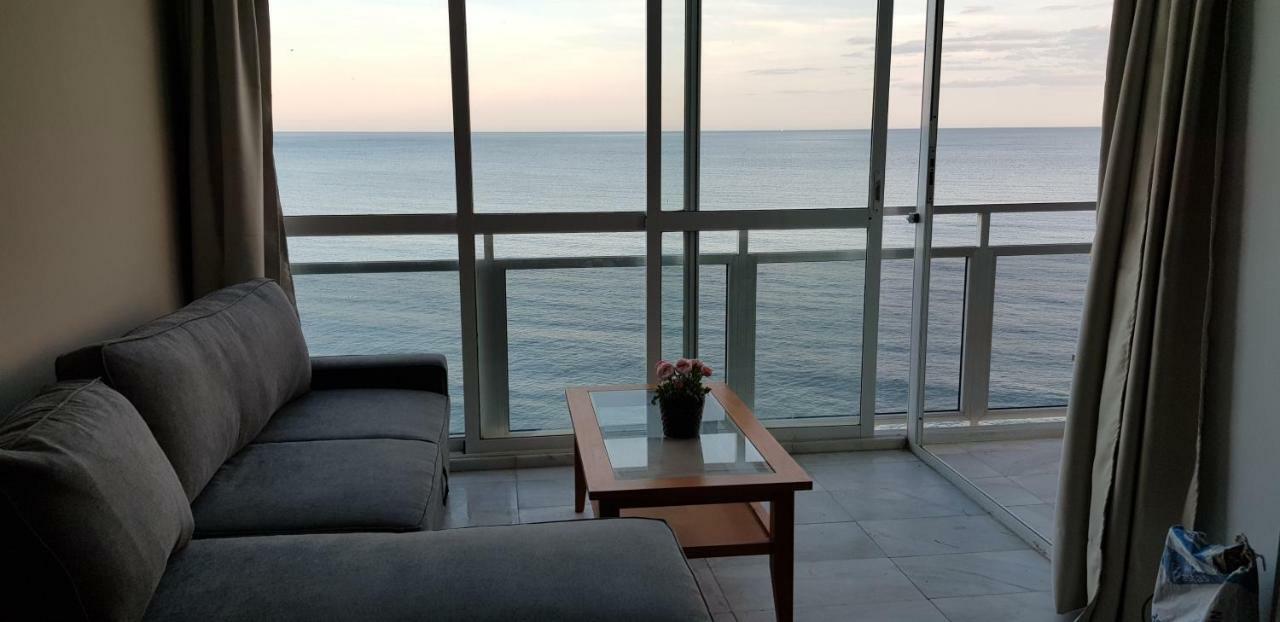 Apartamento Autentico La Perla Playa Benalmadena Exterior photo
