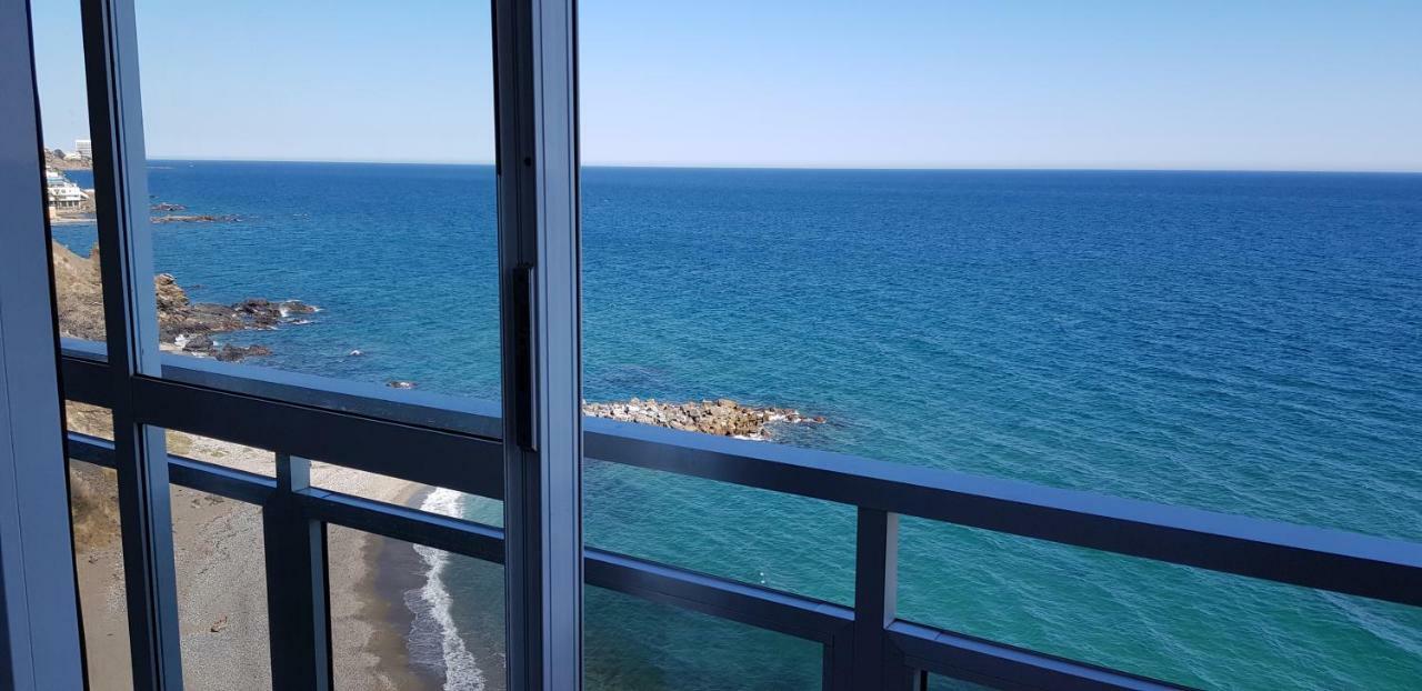 Apartamento Autentico La Perla Playa Benalmadena Exterior photo